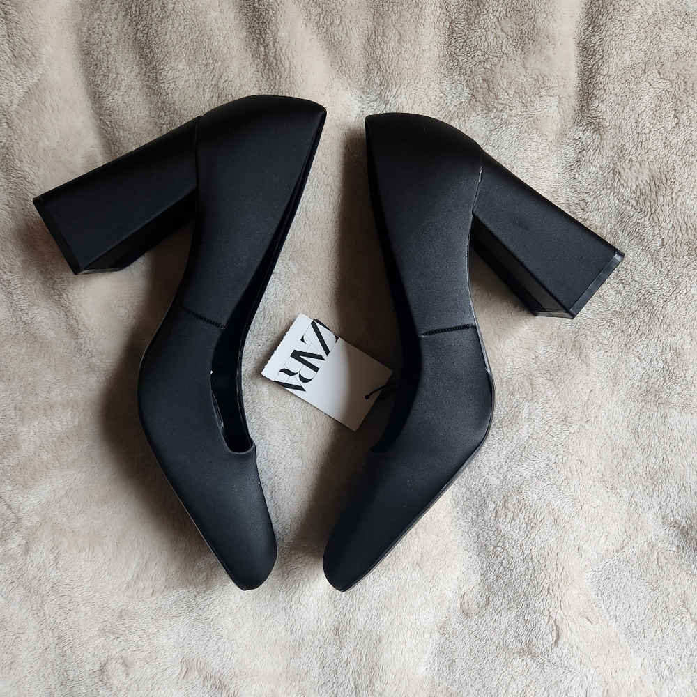 Zara square toe block heels NEW.